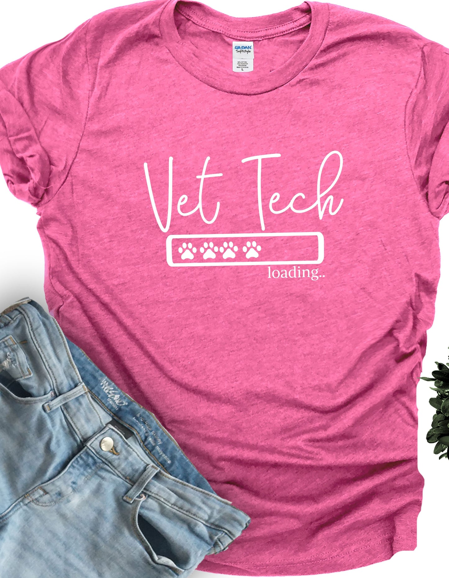 Vet Tech Loading Tee