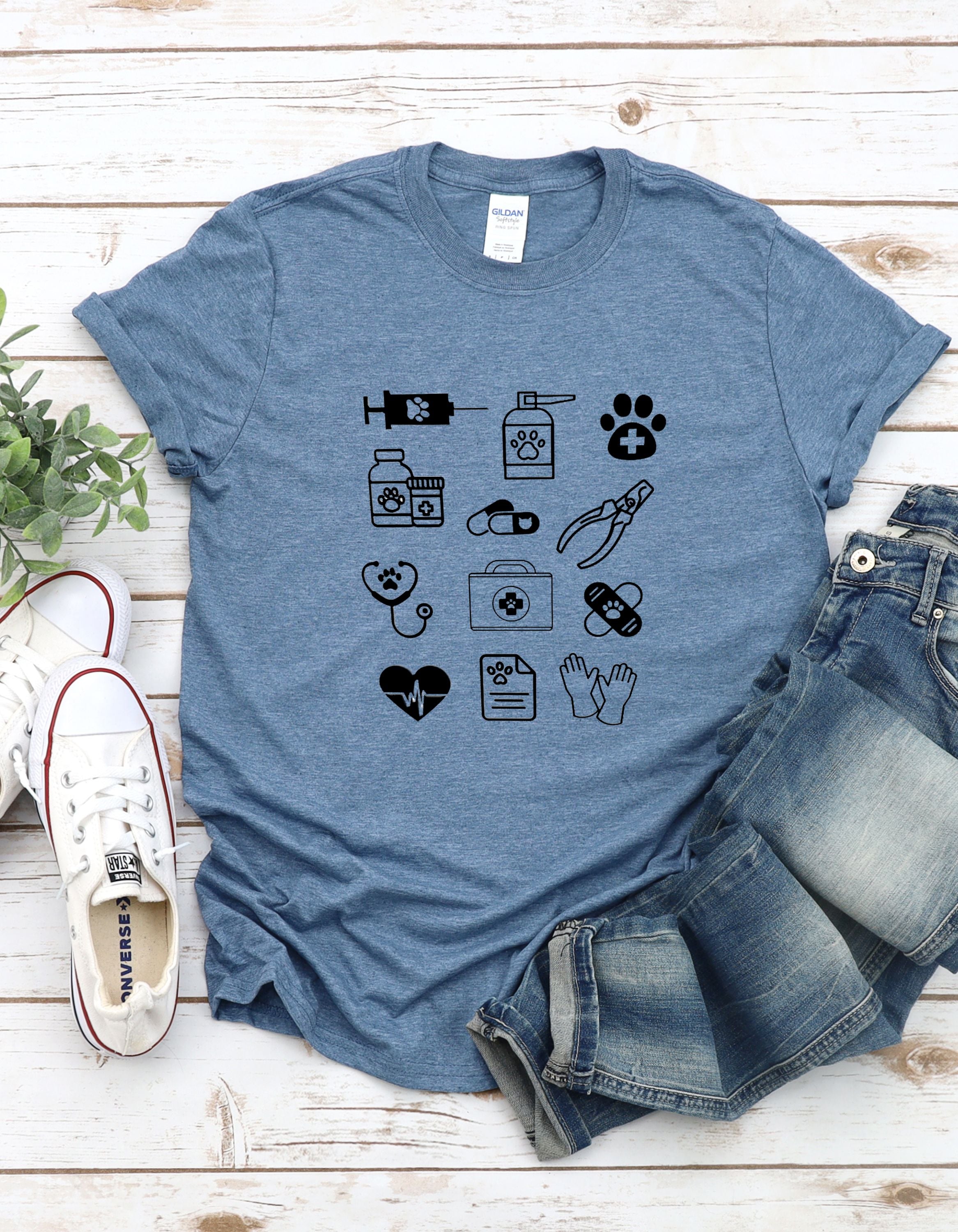 Vet Tech Doodles Tee