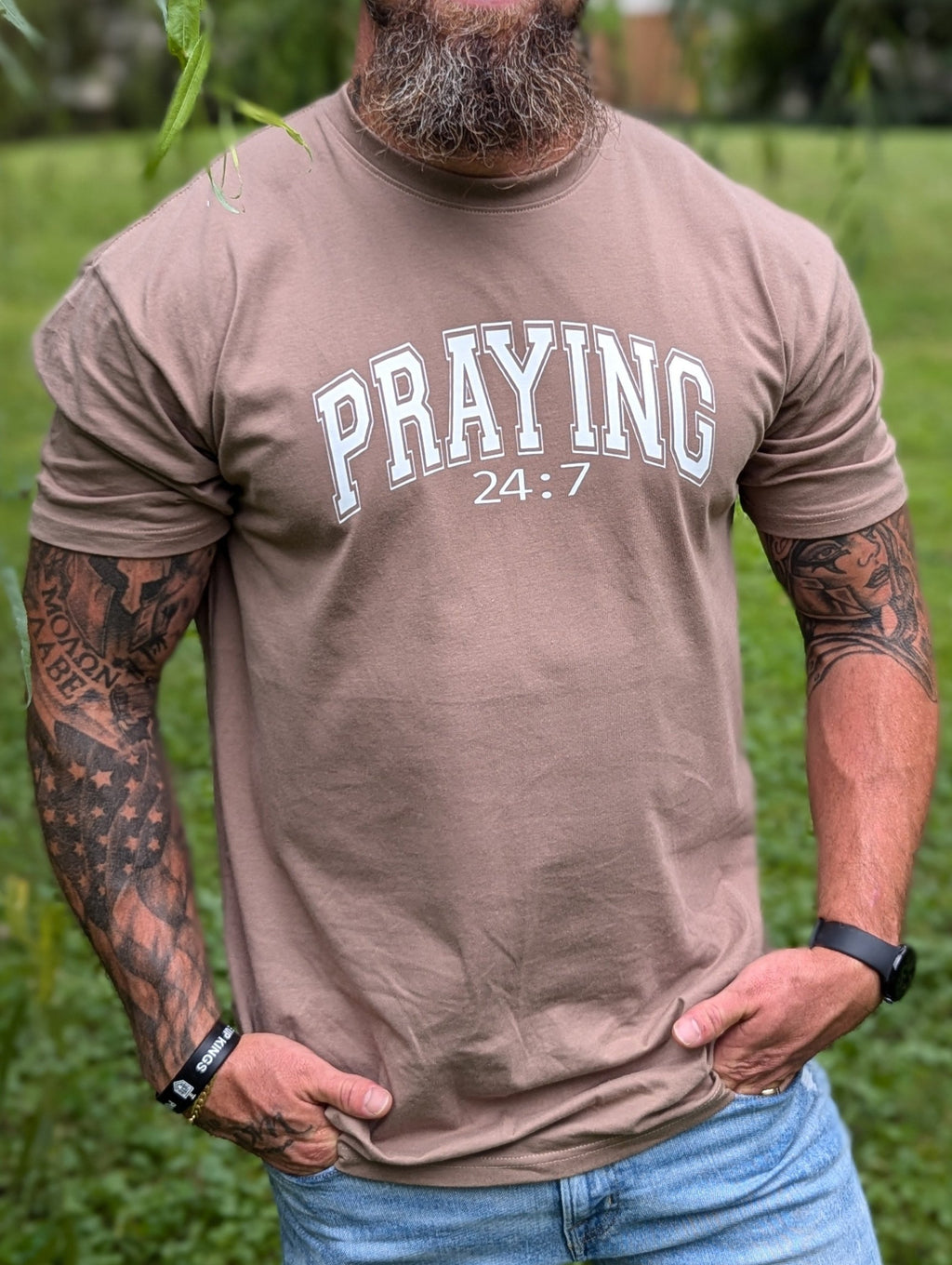 Praying 24:7 Tee