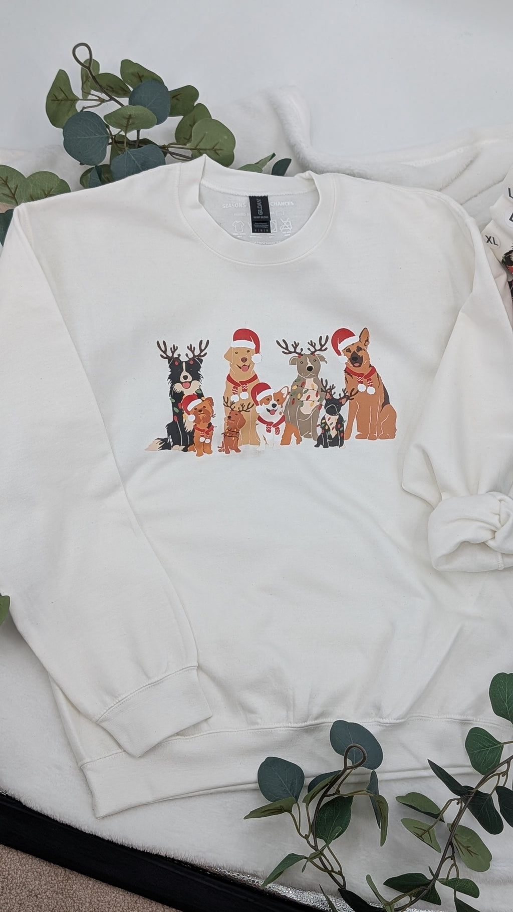 Happy Dogmas Crew Neck